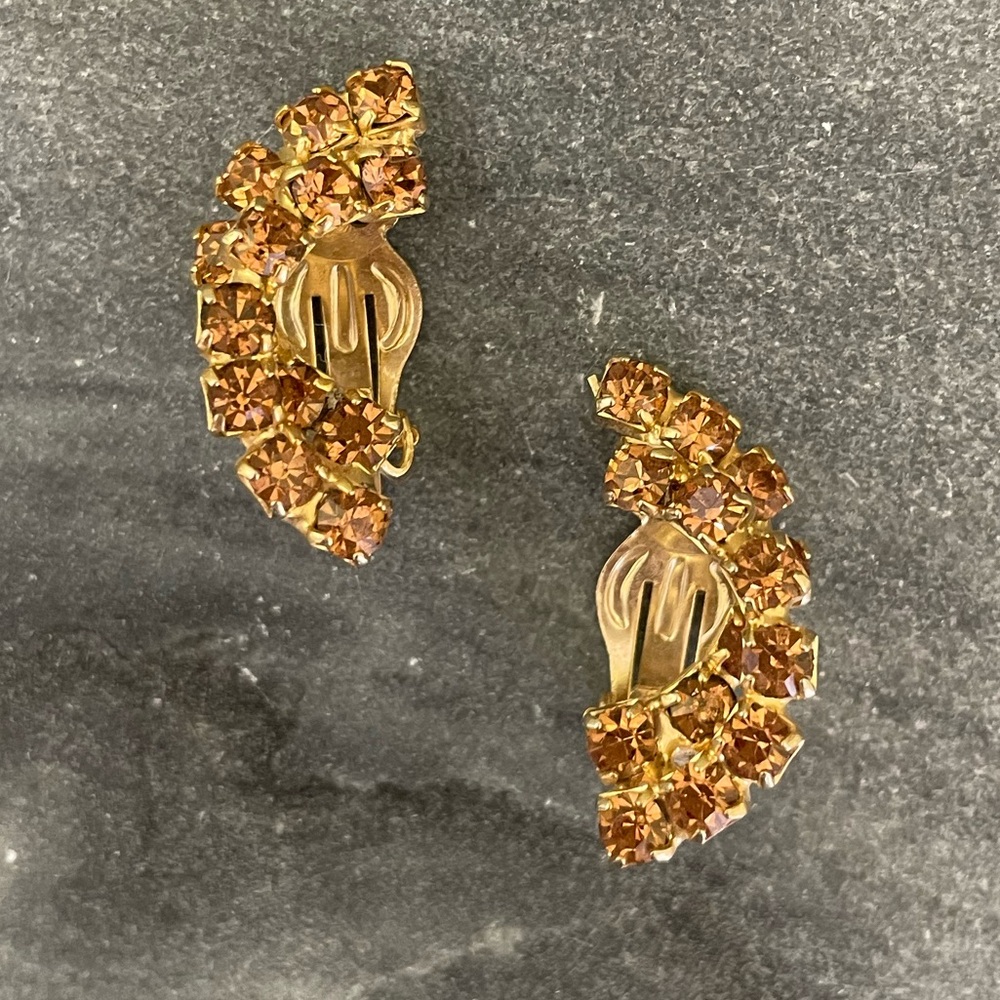 Vintage Topaz Glass Crystal Clip On Earrings